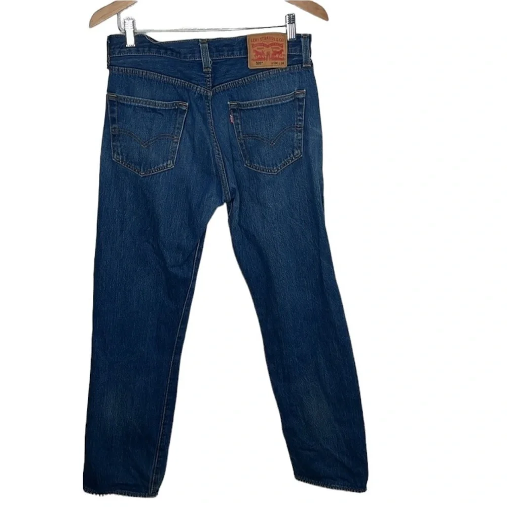 Levi's 501 Button Fly Medium Wash Straight Leg Jeans Size 34 x 34 BLEMISH